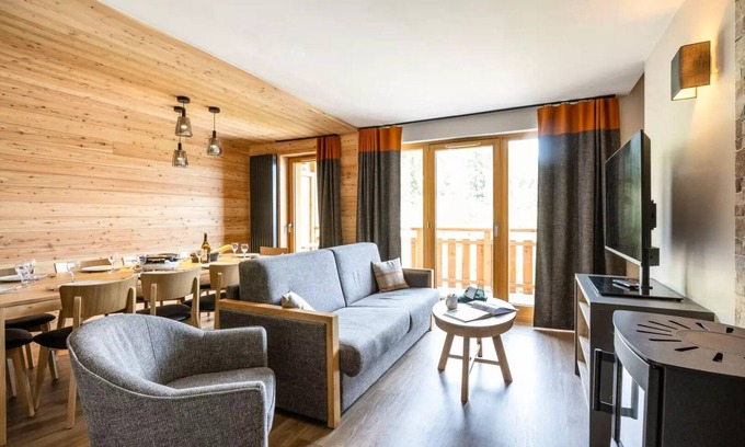 Risoul Apartment | Residence Club MMV Le Silvana * - 5 Room Apartment for 10 People
