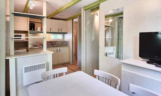 Greoux-les-Bains House | Residence Domaine de Château Laval * - Vacances Bleues - Comfort mobile home 4 people