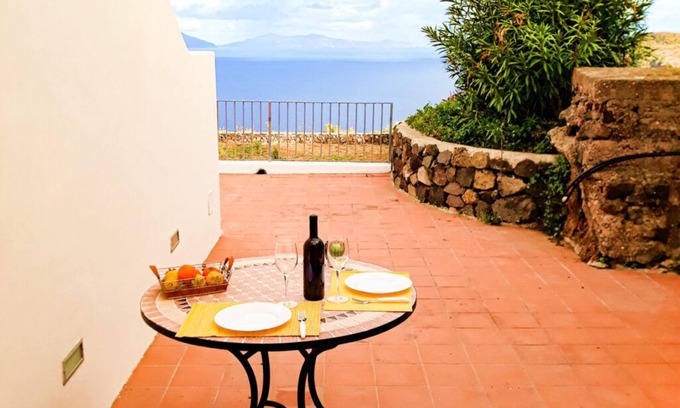 Filicudi Porto House | Residence Gregory