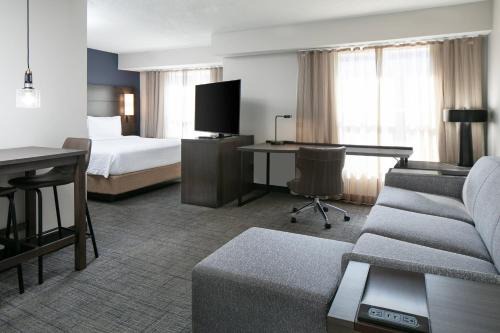 South Tulsa Hotel | Residence Inn by Marriott Tulsa South