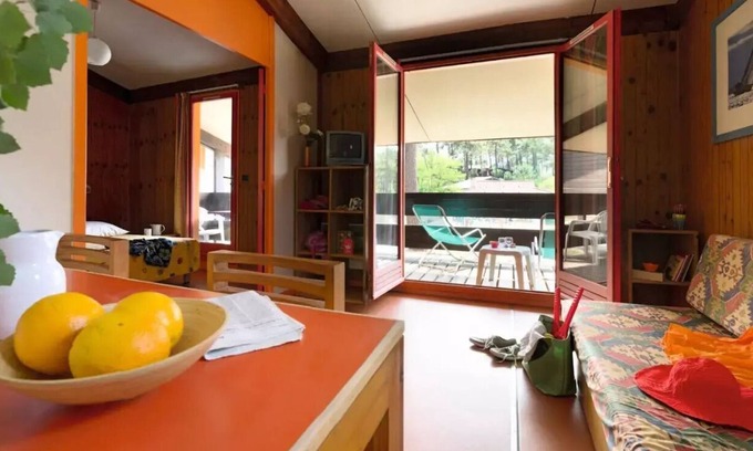 Maubuisson Apartment | Residence Les Sentes - 3 room apartment for 6 people with covered balcony