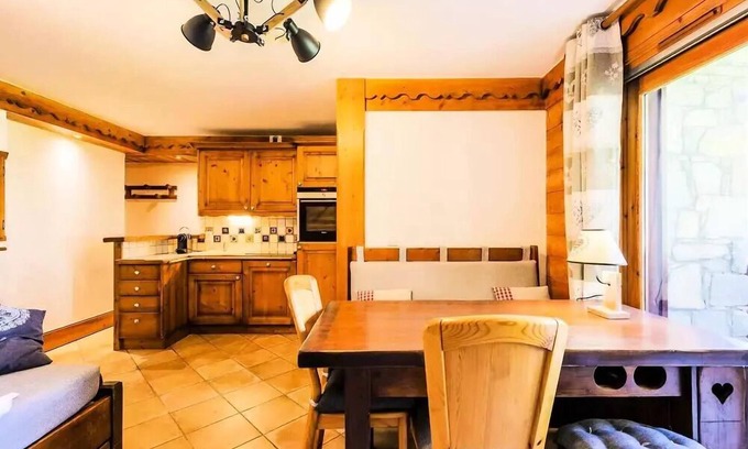 Meribel Village Apartment | Residence Les Fermes de Méribel - maeva Home - 3 room apartment for 5 people Selection