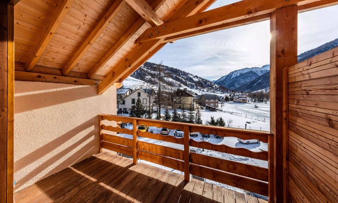 Abries Apartment | Residence Les Balcons du Viso - 2 room apartment 4/6 people Coin Montagne