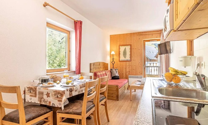 Saint-Sorlin-d'Arves Apartment | Residence Les Fermes de Saint Sorlin * - 2 Rooms Mezzanine or Mountain Corner 8 People