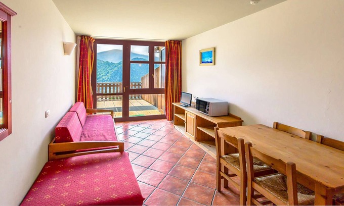 Frabosa Sottana Apartment | Residence Stalle Lunghe - One Bedroom ski on foot