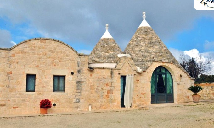 Specchiaruzzo House | Residence Trullo del Pino 3 with wifi
