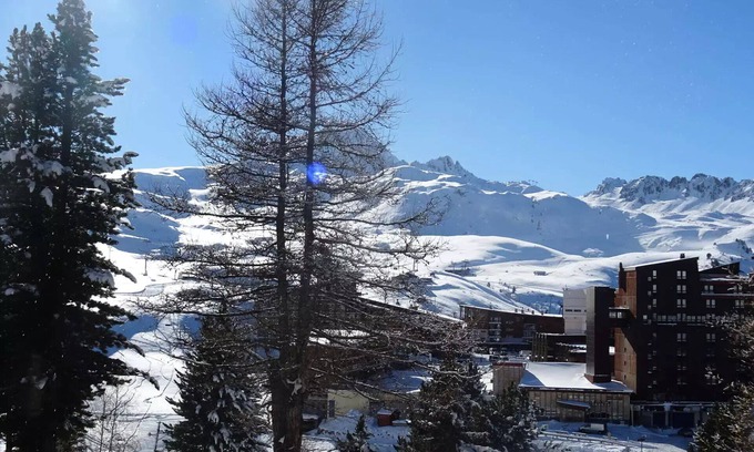 Arc-2000 Apartment | Residence Varet - Apartment 2 rooms 6 people in Arc 2000 with views of the slopes and the resort