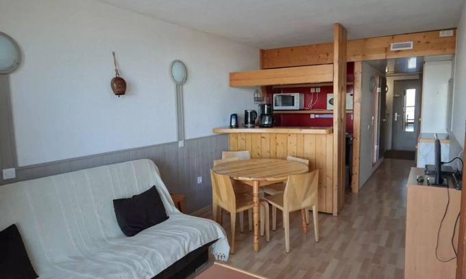 Arc-2000 Apartment | Residence Varet - Studio for 4 people in Arc 2000 with mountain and resort views