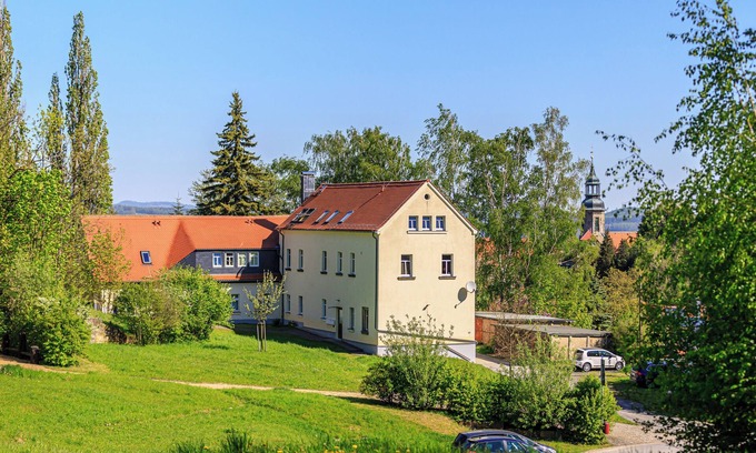 Grossschoenau Apartment | Residenz Sonnenhübel -studio Apartment Pumphut