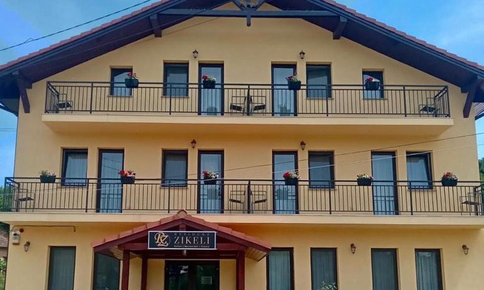 Viisoara Hotel | Residenz Zikeli