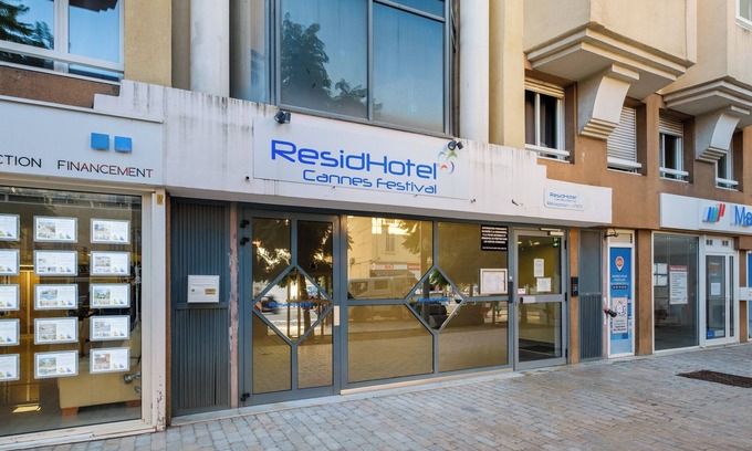 La Bocca Apartment | ResidHotel Cannes Festival