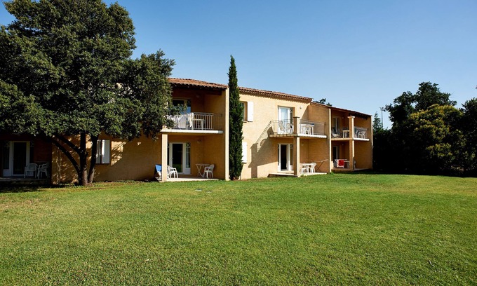 Vedene Apartment | ResidHotel Golf Grand Avignon