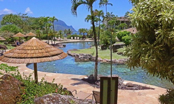 Princeville Hotel | Resort hotel room with Bali Hai & ocean views, lanai, 2 pools & 8 tennis courts