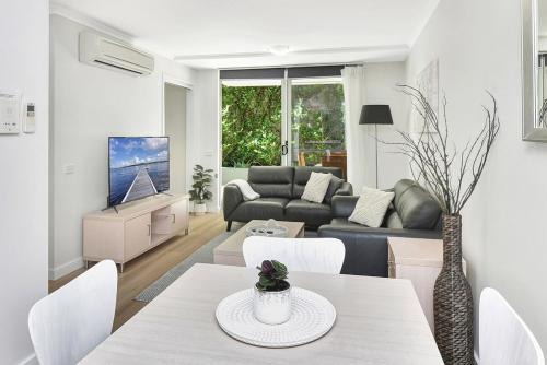 Nelson Bay Apartment | Resort Pool and Garden Apartment, Nelson Bay