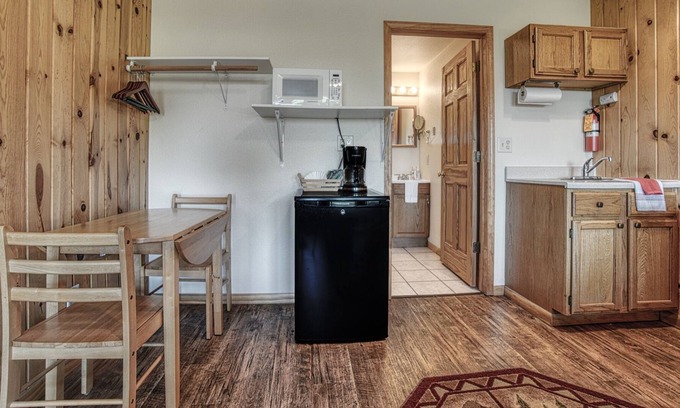 Butternut Resort | Resort Rooms on Butternut Lake
