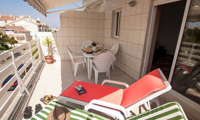 Barra Apartment | Rest by the Sea with Free Private Parking