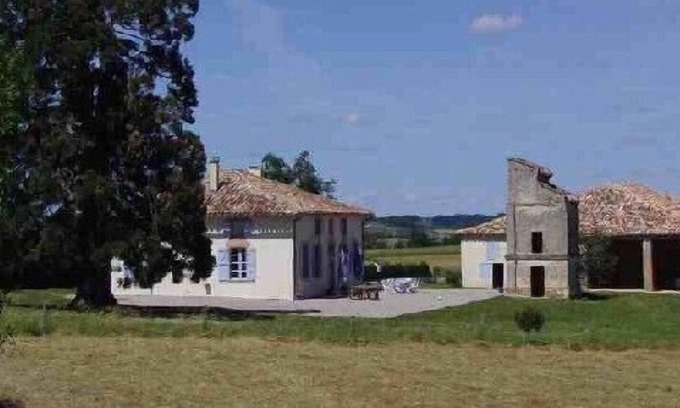 Mirabel House | restored character house in a quiet area. Swimming Pool. View