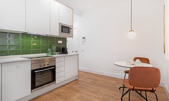 Ibiza Apartment | Retiro VII apartment in Madrid