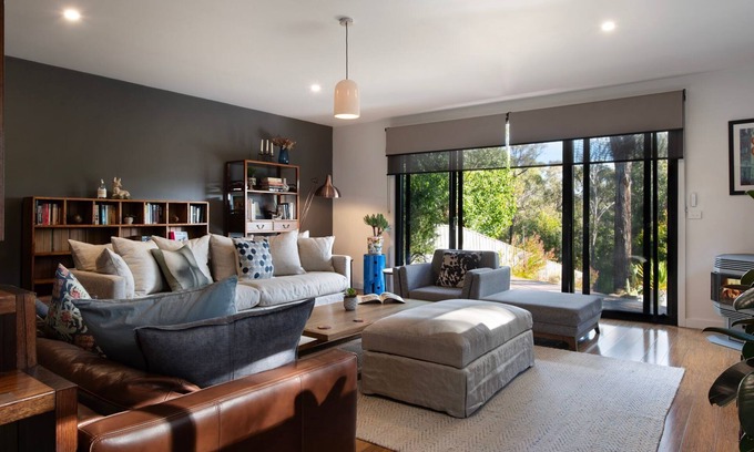 Daylesford House | Retreat 34A - stunning views, meticulous design and pet friendly