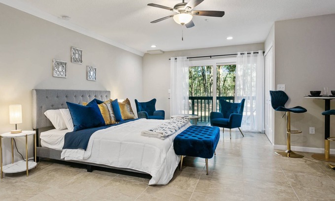 Middleburg Apartment | Retreat at the Ravines |King Studio |Full Kitchen |Dogs Ok |Screened Porch |Wooded Views |Quiet