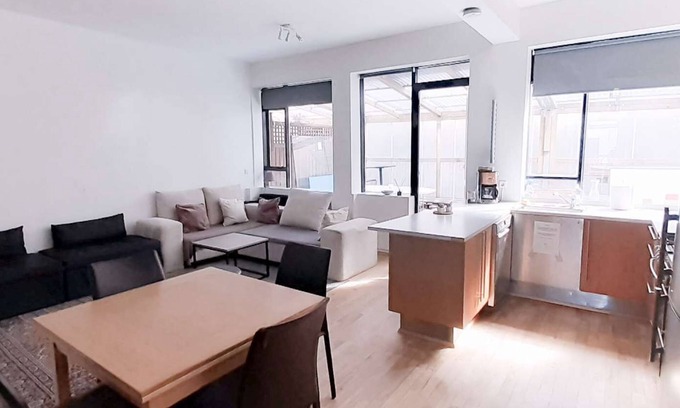 Downtown Apartment | Reykjavik Antique Rentals - Antique 02