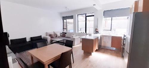 Downtown Apartment | Reykjavik Antique Rentals