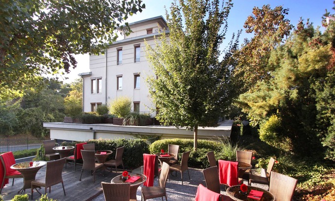 Podoli Hotel | Rezidence Vysehrad