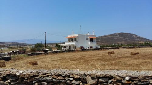 Naxos Apartment | Rhykkes Farmhouse with view