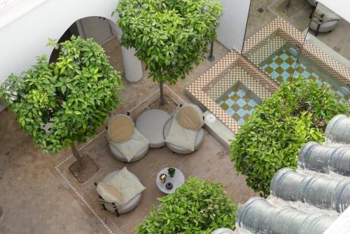 Sidi Ben Slimane El Jazouli Villa | Riad Djannaat Exceptional private riad pool staff