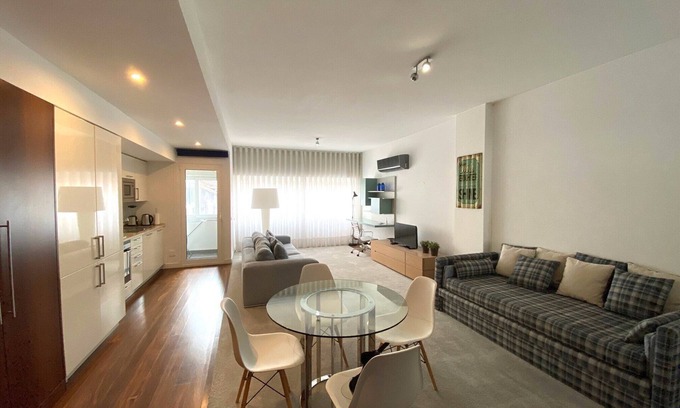 Sao Paulo Apartment | Ribeira 1 - Time Out Market - A few steps away from Mercado da Ribeira, River Tagus and Chiado. Car
