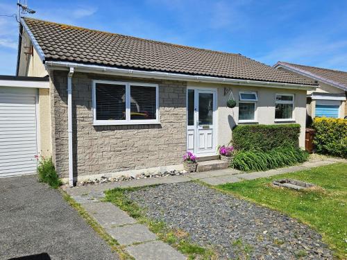 Fairbourne House | Ridge And Tides