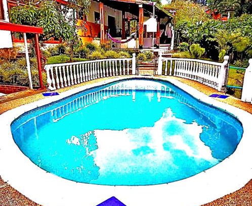 La Vega House | Rincón del colibrí/casa campestre/piscina/la vega