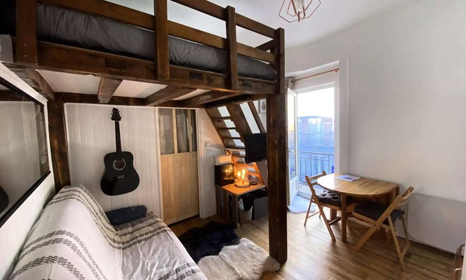 Bareges Apartment | Rioulet Residence 1 - Beautiful studio with mezzanine and balcony close to the center of Barèges