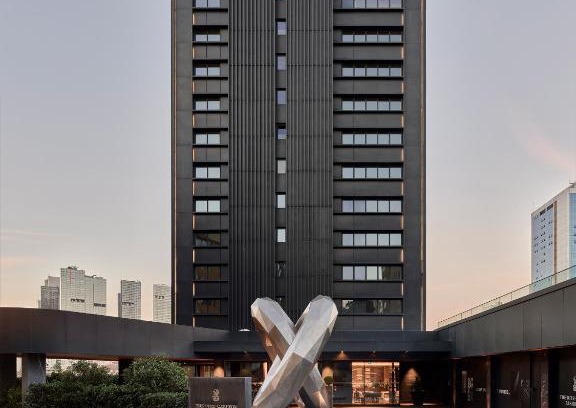 Sisli Apartment | Ritz-Carlton Istanbul