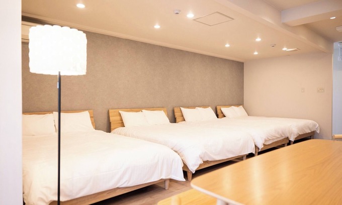Hiroshima City Centre Hotel | RIVER CENTRAL 60110 personsClean roomLocated in the center of Hiroshima city with many restaurant/Hiroshima Hiroshima
