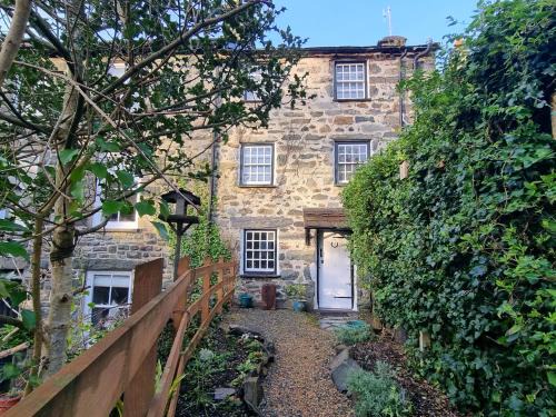 Llanbedr House | River Cottage
