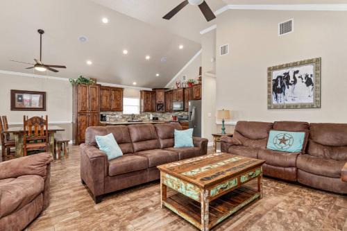 New Braunfels House | River Road Villas #2