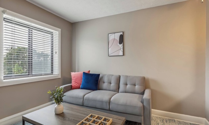 Indianapolis Apartment | River West 410 I Modern & Comfy Oasis