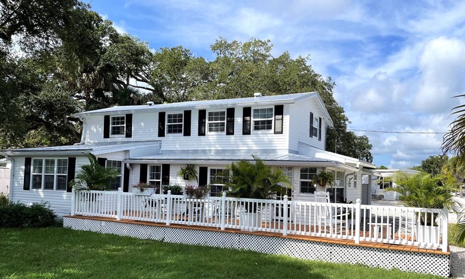 Sebastian Cottage | Riverfront Resort. Beautifully restored Historic 1910 House. 55+ Adult Park