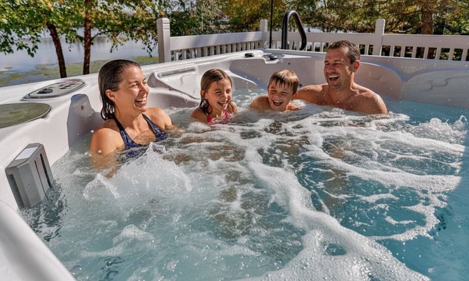 Schofield House | Riverfront Retreat with Hot Tub, Kayaks | Sleeps 8