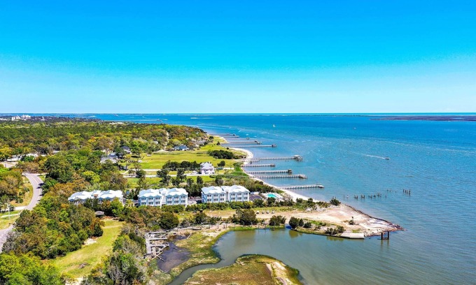 Southport House | Rivers Edge 223 at The River Hotel of Southport