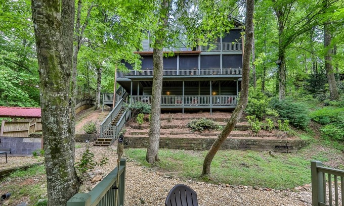 Ellijay Cabin | Rivers Edge - Luxury on the Cartecay River - No Pets