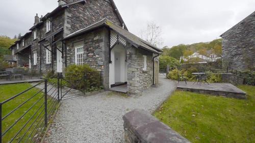Skelwith Bridge House | Riverside Cottage