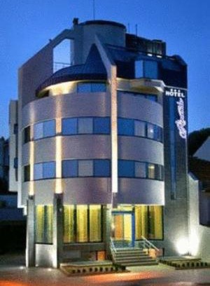 Yambol Hotel | Riverside Family Hotel