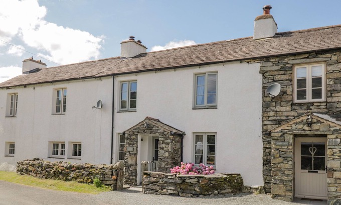 Broughton in Furness Cottage | RIVERSIDE COTTAGE, pet friendly, with open fire in Duddon Valley