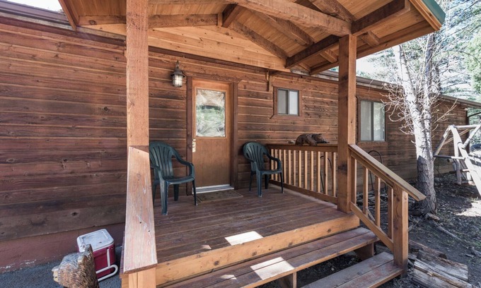 Ruidoso Cabin | Riverside House