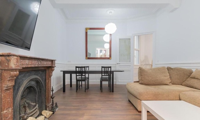 San Francisco Apartment | Riverside Old Town by Next Stop Bilbao