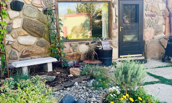 Bozeman House | Rizen Cottage - A Cozy Montana Getaway