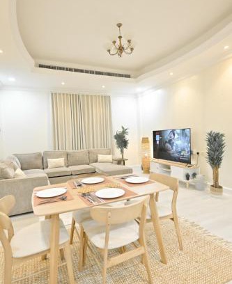 Al Khobar Apartment | RJ's - Beautiful 3 Bedroom Apartment