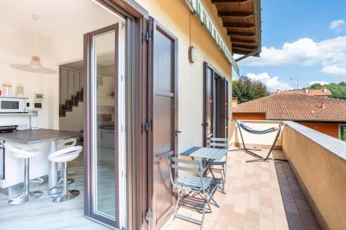 Angera Apartment | Rocca Lake House